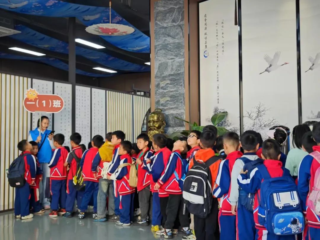 雙清區(qū)“愛心護(hù)航，助夢(mèng)成長(zhǎng)”